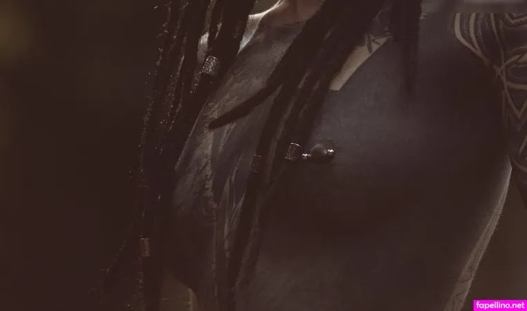 Valkyriz OnlyFans Thumbnail #IWKiXSUDxz