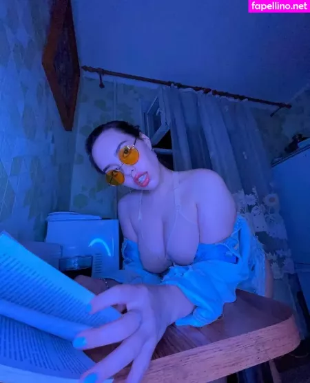 Vallery Sakura OnlyFans Thumbnail #JOLgL6vs47