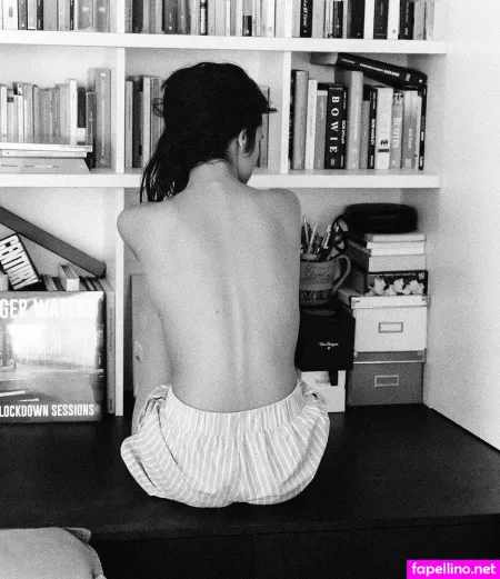 Vallie Plagirafe OnlyFans Thumbnail #efUmiTOYLl