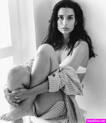 Vallie Plagirafe OnlyFans Thumbnail #raGbttp2nH