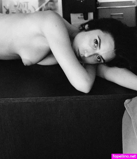 Vallie Plagirafe OnlyFans Thumbnail #xraNd8S8ax