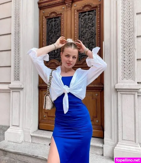 Vallixpauline OnlyFans Thumbnail #HrWCtLRuqB