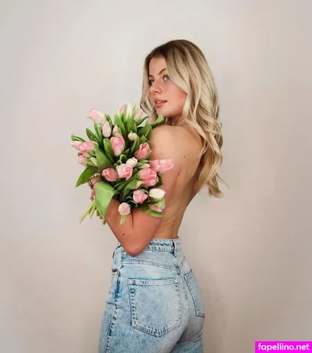 Vallixpauline OnlyFans Thumbnail #ie5pPxijwy