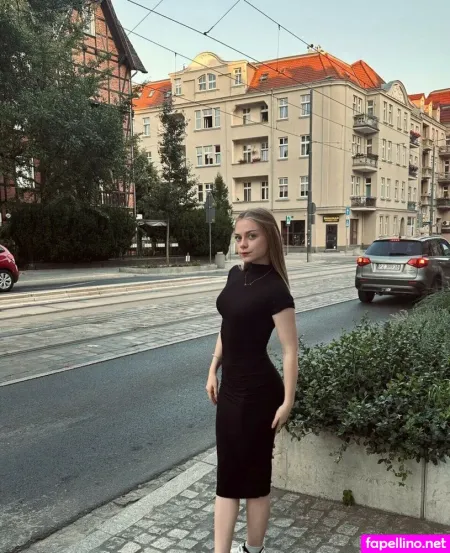 Vallmi OnlyFans Thumbnail #Y59PUpj6Z6