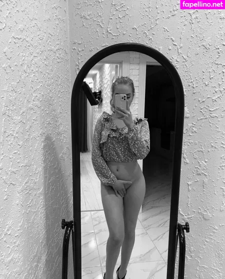 Vallovecb OnlyFans Thumbnail #Q5iov9x4CE