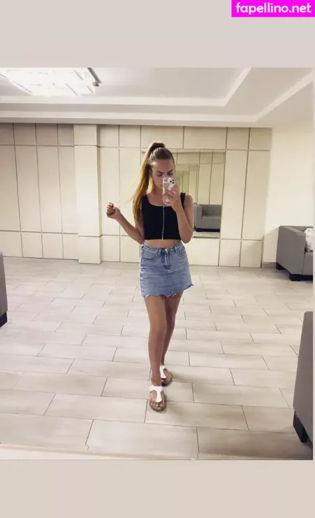 Vallovecb OnlyFans Thumbnail #S8ieS0BDNb