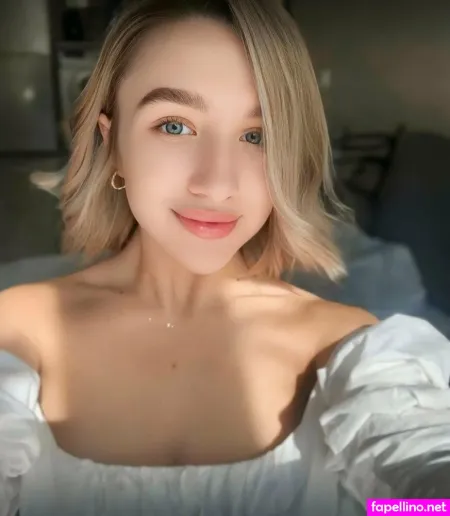 Vallypink OnlyFans Thumbnail #YnVqya3zdl