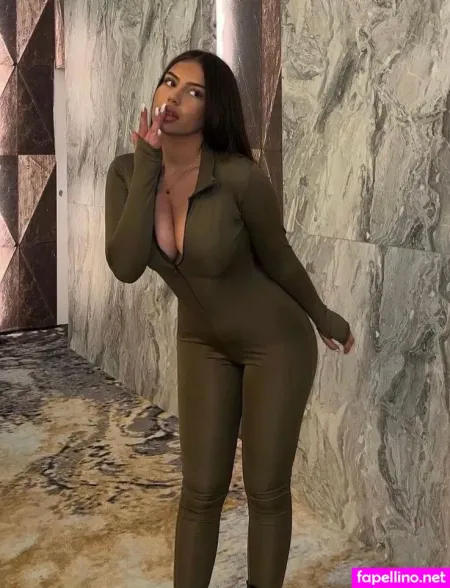 Valonaash OnlyFans Thumbnail #OTxkPYukr2