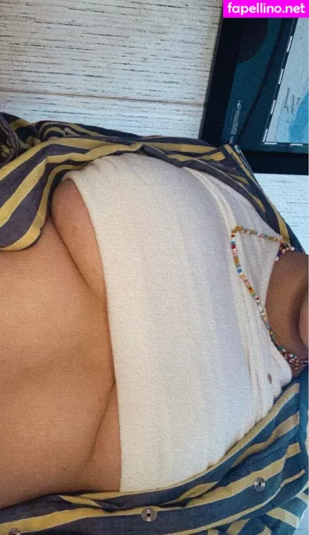 Valorie96 OnlyFans Thumbnail #mR0pxNWrVL