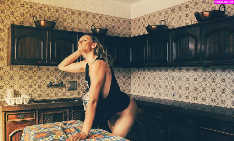 Valqui Ria Dullius OnlyFans Thumbnail #Lh2XqE3MkJ