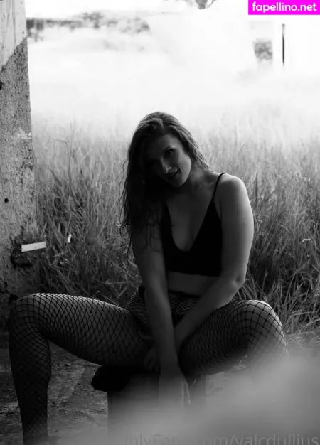 Valqui Ria Dullius OnlyFans Thumbnail #iJxlFQEFG2