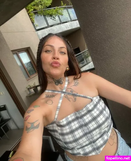 Valuamor1 OnlyFans Thumbnail #NcfBRjdNtb