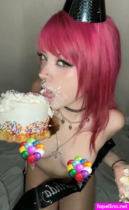 Valvampire Peachyyval Kill Val OnlyFans Thumbnail #XhSIjYc3D9