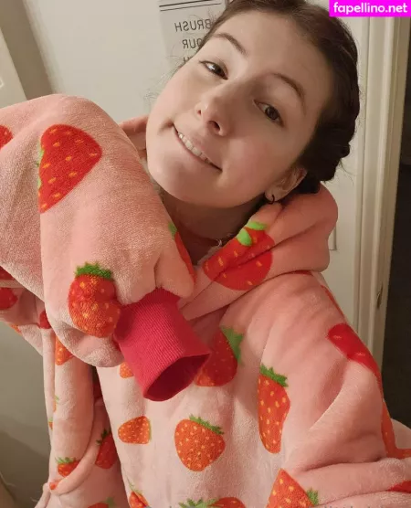 Valvestia OnlyFans Thumbnail #RcfsUwGYDu