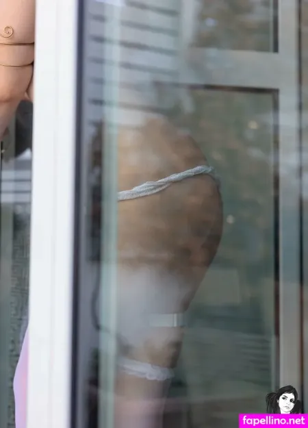 Valy Chan 1 OnlyFans Thumbnail #o51cy6vn3s