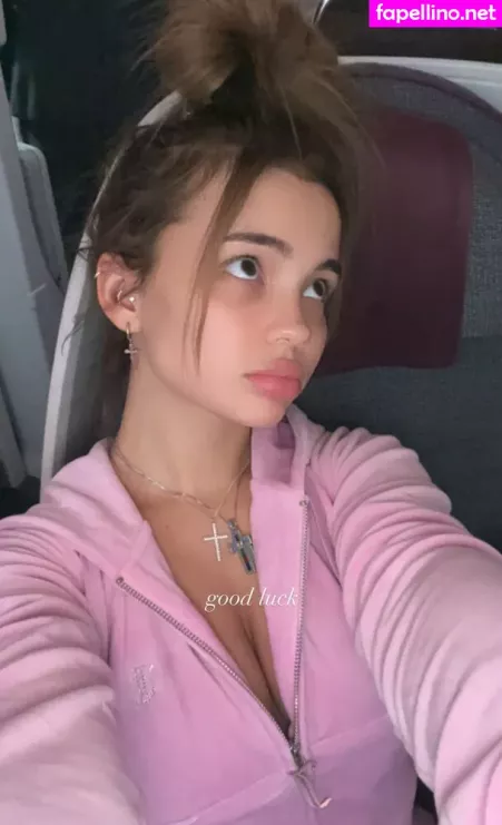 Valya Karnaval OnlyFans Thumbnail #2RLBHa8aNq