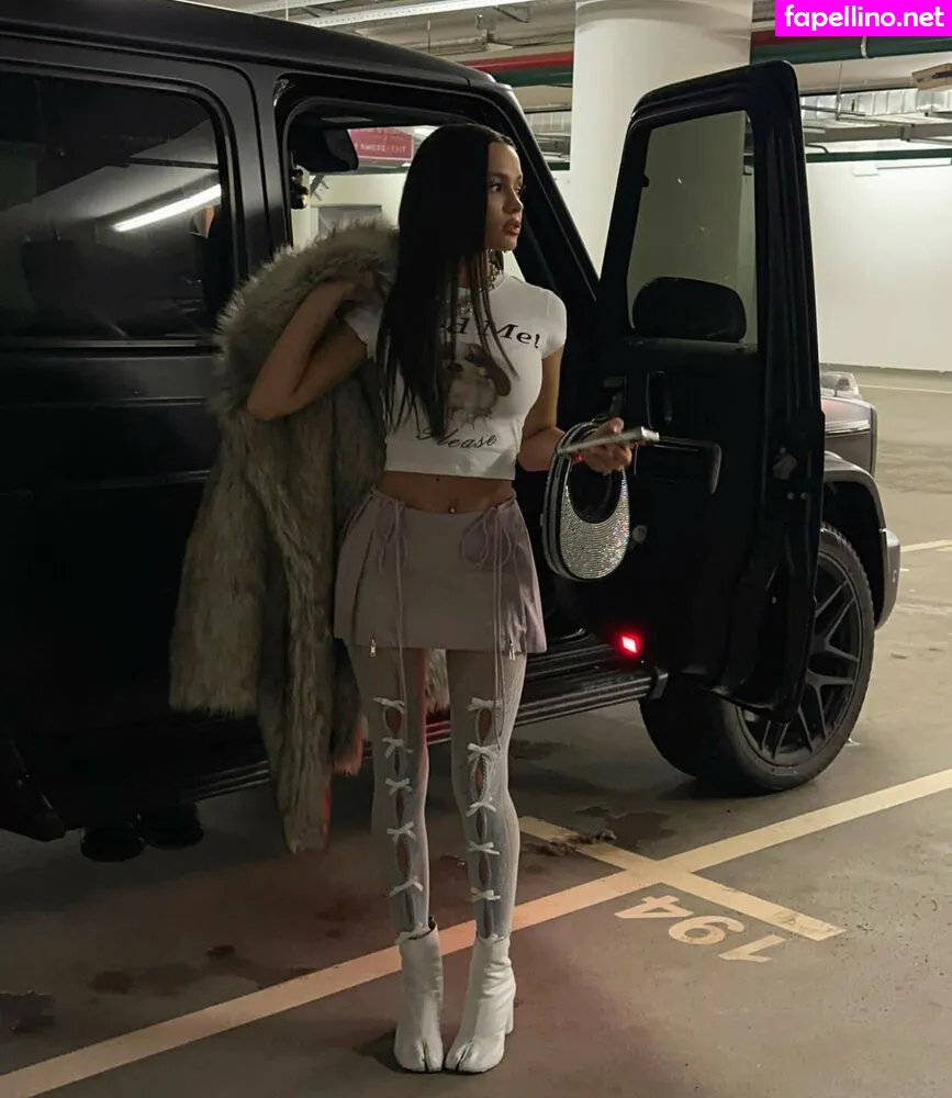 karna.val, valyakarnaval Nude Leaked OnlyFans Photo #5es3DDzd5o