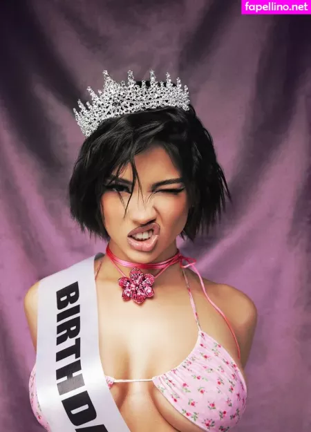 Valya Karnaval OnlyFans Thumbnail #KwcLqHrMlL