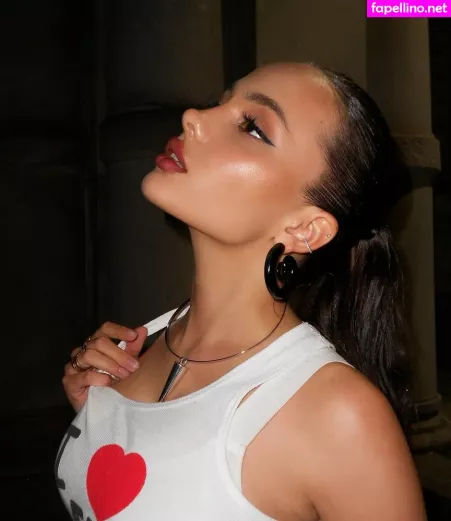 Valya Karnaval OnlyFans Thumbnail #LMIWLcAd2q