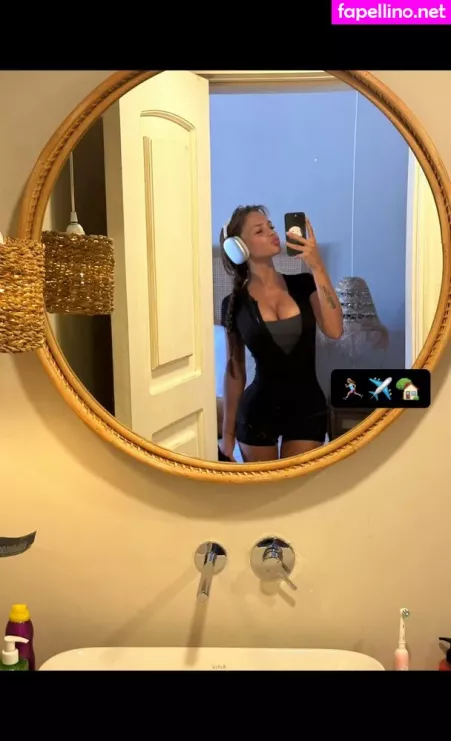 Valya Karnaval OnlyFans Thumbnail #aewITPIRTb