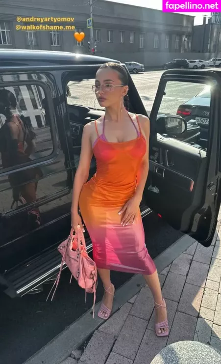 Valya Karnaval OnlyFans Thumbnail #fMemJiNBM6