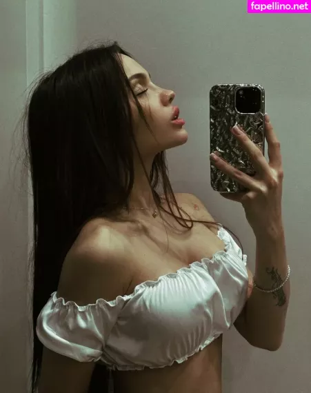 Valya Karnaval OnlyFans Thumbnail #vi55jjEBKo