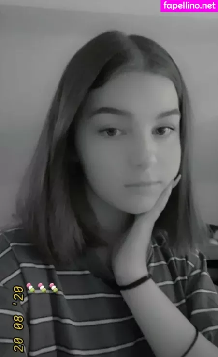 Valya OnlyFans Thumbnail #jLipLHWSSk