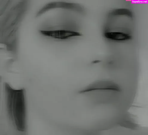 Valya OnlyFans Thumbnail #kMJDAYpyFC