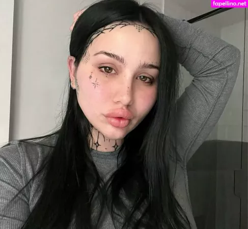 Valyrian X X X OnlyFans Thumbnail #1jAQfQm5qm