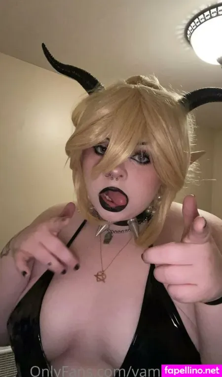 Vamp Thr0bb OnlyFans Thumbnail #0ljc459j1g