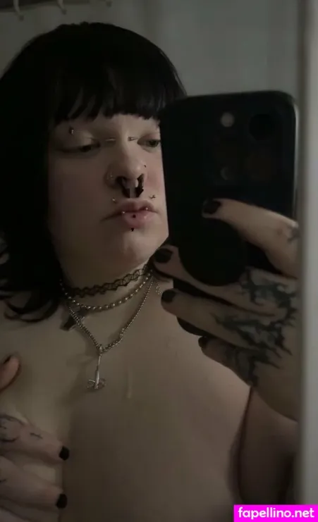 Vamp Thr0bb OnlyFans Thumbnail #91k0F5qlVx