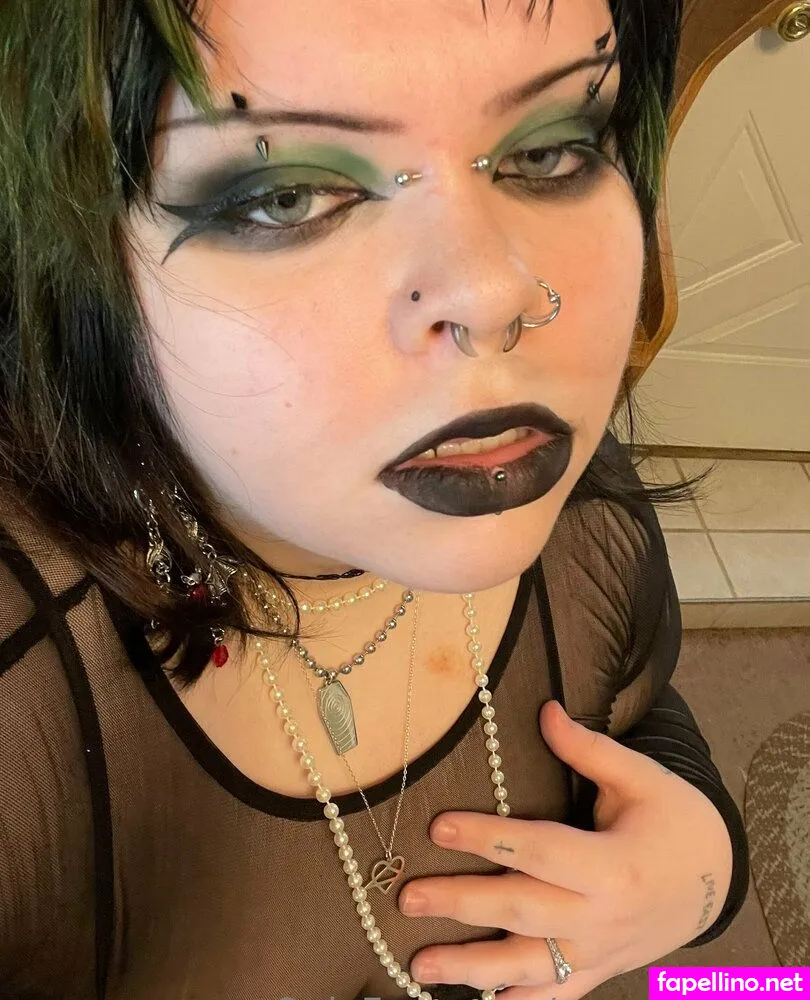 vamp.thr0b, vamp.thr0bb Nude Leaked OnlyFans Photo #Fss9AkXEBK