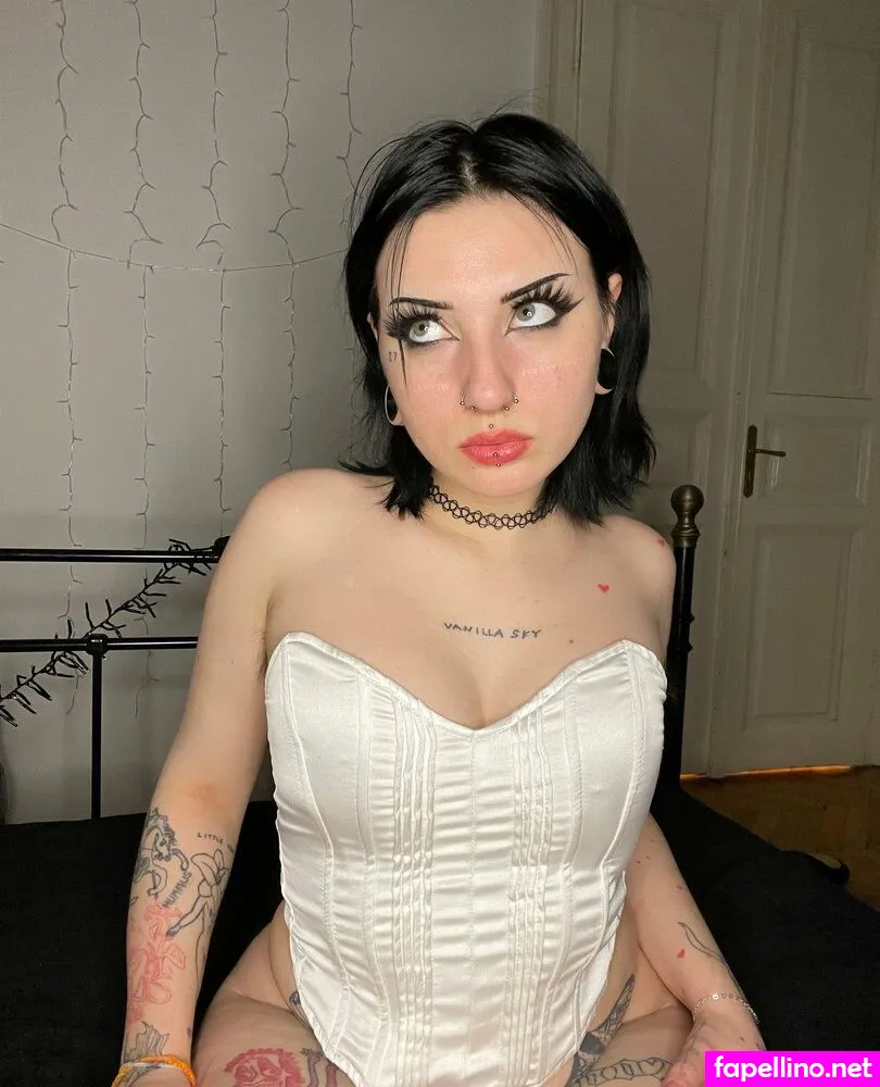 vampibibavip, vampiiriisms Nude Leaked OnlyFans Photo #R8qQymSLzP