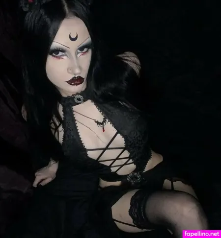 Vampirebarbie 1 OnlyFans Thumbnail #MYK5US1IjS