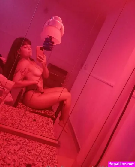 Vampy Alicia OnlyFans Thumbnail #p9YiuldUHF