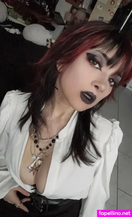 Vampyrisu 1 OnlyFans Thumbnail #8Td2WgDh93