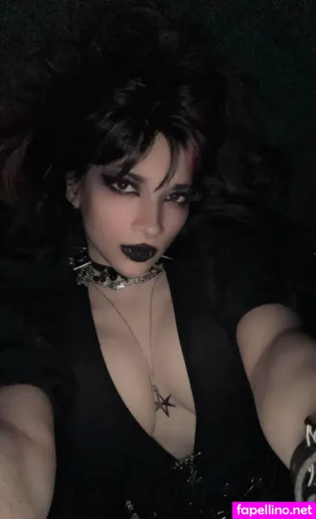 Vampyrisu 1 OnlyFans Thumbnail #V5OInlqIe5