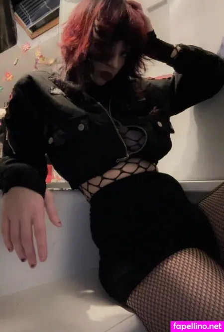 Vampyrisu 1 OnlyFans Thumbnail #mUFqdjcewQ