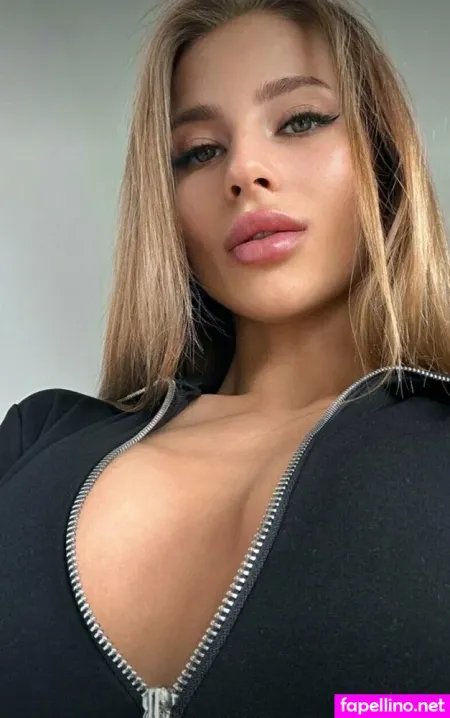 Van Daa OnlyFans Thumbnail #FzCWSRkufg