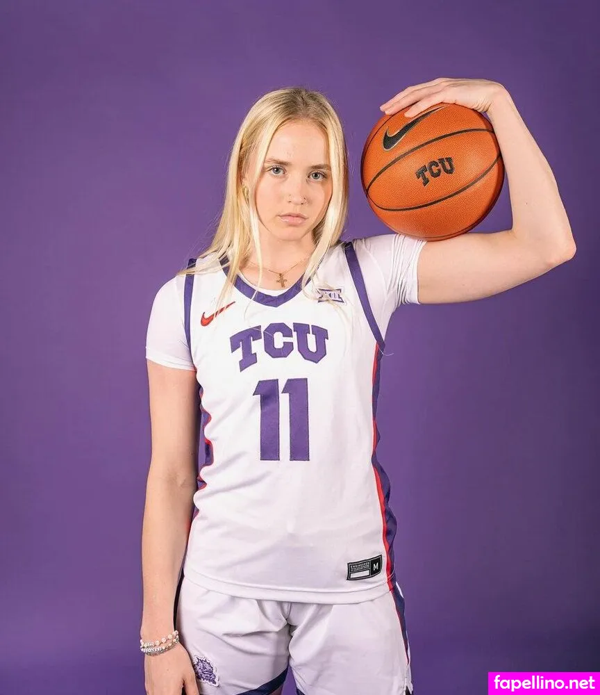 haileyvanlith Nude Leaked OnlyFans Photo #UKrape0rI3