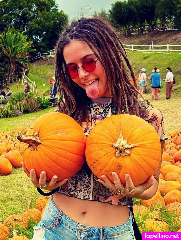 Molly Eichenberger, idontknowbaby.lovers, vanandthemoon Nude Leaked OnlyFans Photo #uI7jqPkh9o