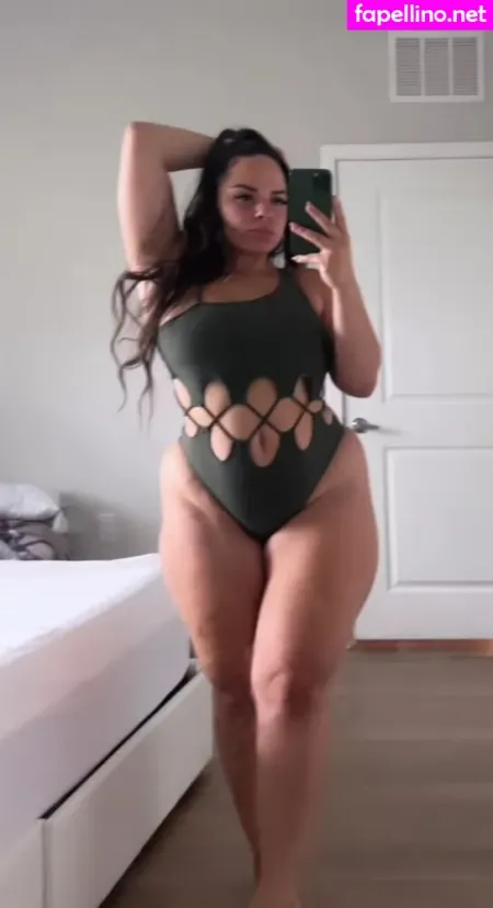 Vanessa 2 OnlyFans Thumbnail #OIzsb1kvMa