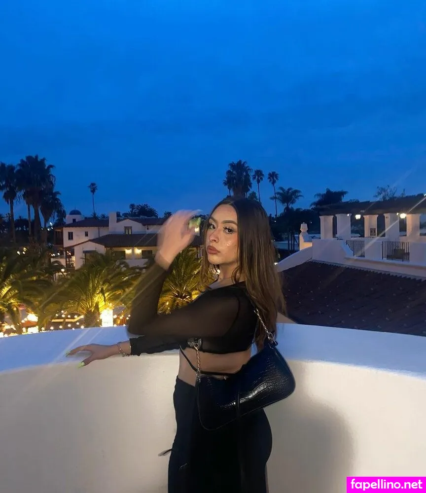 julioalfaro_10, vanessaalfarro Nude Leaked OnlyFans Photo #ATsWGGbug6