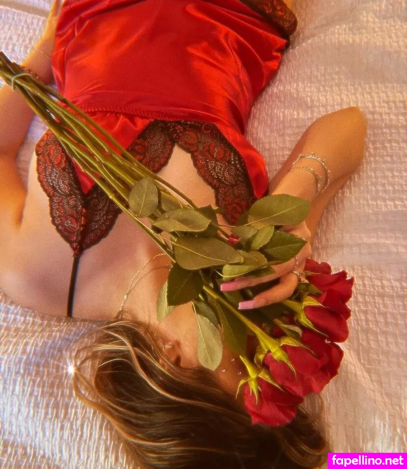 julioalfaro_10, vanessaalfarro Nude Leaked OnlyFans Photo #SAWyPiOewv