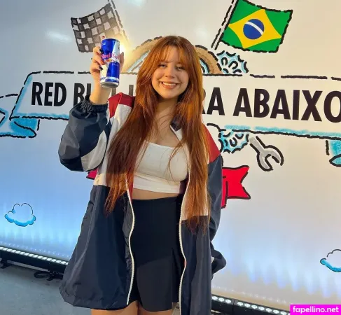 Vanessa Araujo OnlyFans Thumbnail #J8qNMMCgVN