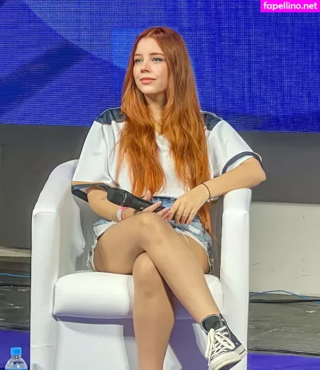 Vanessa Araujo OnlyFans Thumbnail #chSWyHwpYR