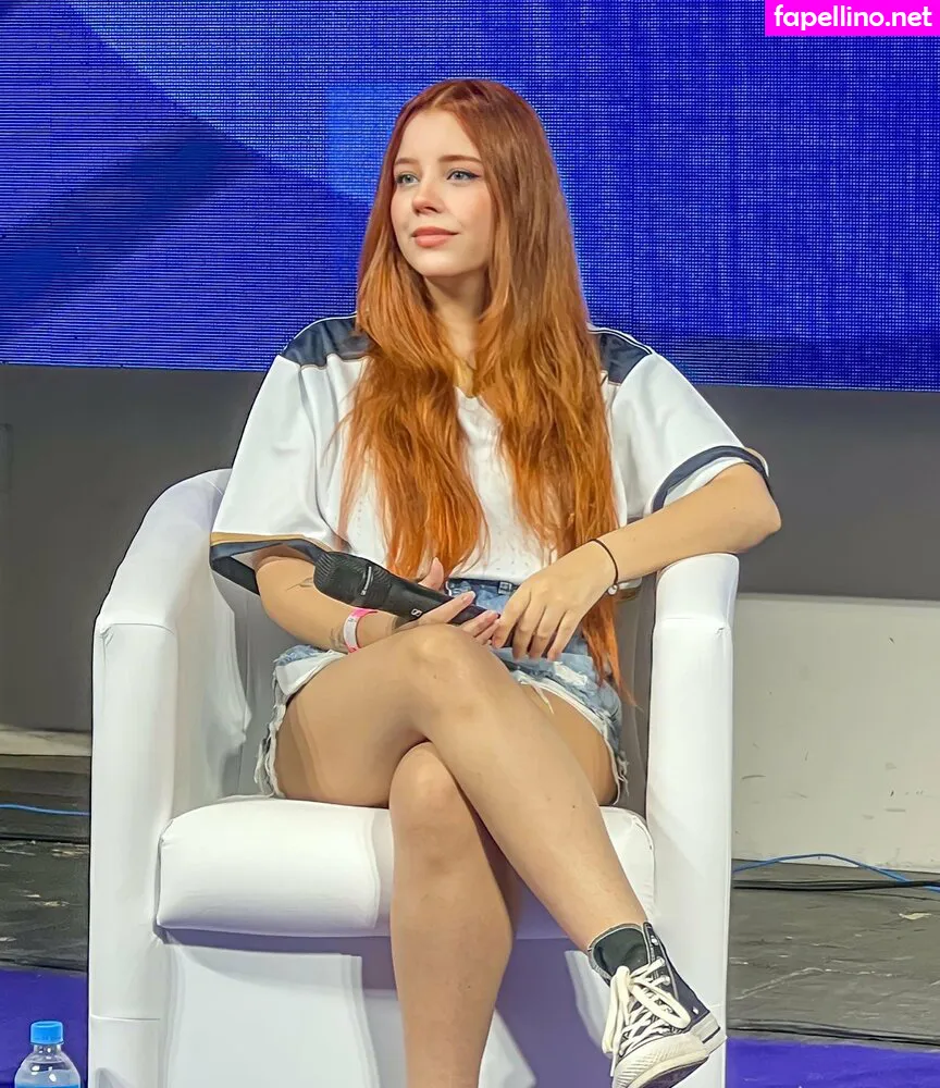 Vanessa AraÃºjo Nude Leaked OnlyFans Photo #chSWyHwpYR