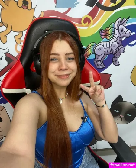 Vanessa Araujo OnlyFans Thumbnail #rUrk1qgzdY