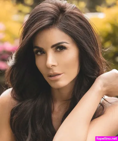 Vanessa Arias Main Profile Photo