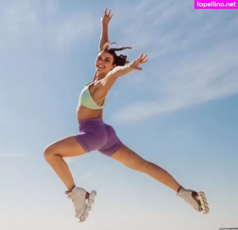 Vanessa Bauer OnlyFans Thumbnail #raUeURhWdD